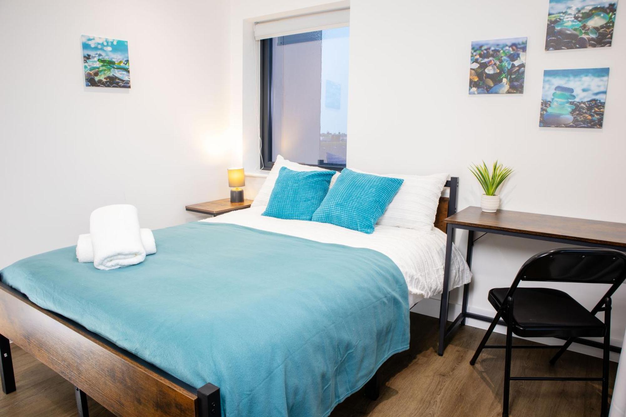 Central 2 Bed 2 Bath Apartment Near Brighton College, Beach, Hospital - Long Stay Offers Dış mekan fotoğraf