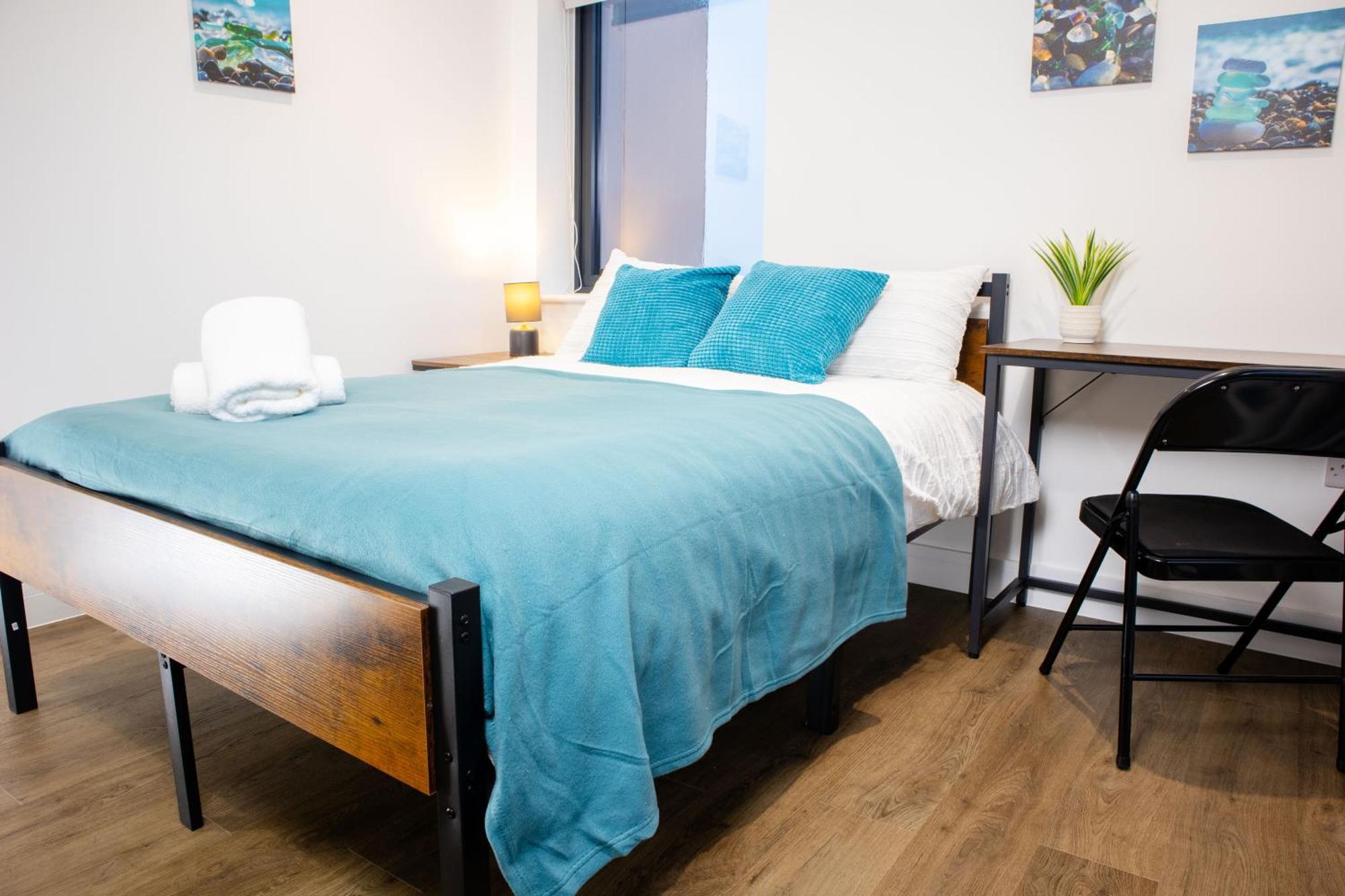 Central 2 Bed 2 Bath Apartment Near Brighton College, Beach, Hospital - Long Stay Offers Dış mekan fotoğraf